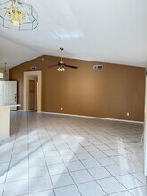 7283 W Tina Ln in Glendale, AZ - Building Photo - Building Photo