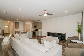 7322 Ramsgate Cliff Ln in Richmond, TX - Building Photo - Building Photo