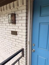 3925 Inwood Rd in Dallas, TX - Building Photo - Building Photo