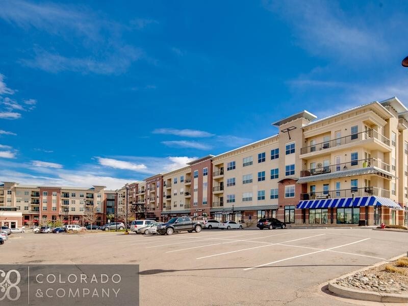 10111 Inverness Main St in Englewood, CO - Building Photo