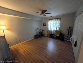 470 Echo Ln, Unit C in Aurora, IL - Foto de edificio - Building Photo