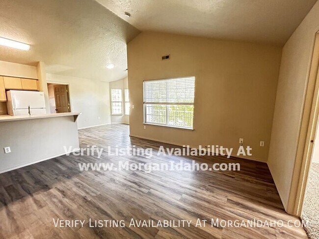 217 N Avenger Ln in Boise, ID - Building Photo - Building Photo