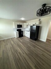 9654 Selby Pl, Unit 7 in Norfolk, VA - Building Photo - Building Photo