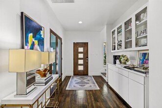 3811 Valley Ridge Rd in Dallas, TX - Building Photo - Building Photo