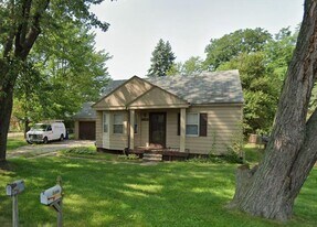 35306 Glen St in Westland, MI - Building Photo