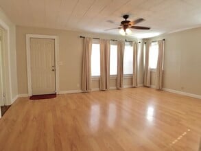 201 W Franklin St in Shawnee, OK - Building Photo - Building Photo