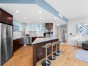 1441 9th Ave, Unit 2401 in San Diego, CA - Building Photo - Building Photo