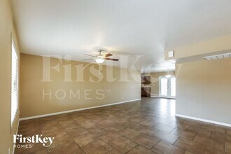 9608 N 43rd Dr in Glendale, AZ - Building Photo - Building Photo