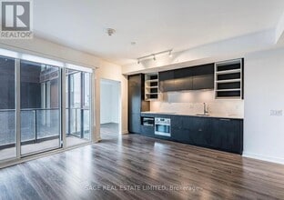 20-2320 Edward St in Toronto, ON - Building Photo - Building Photo