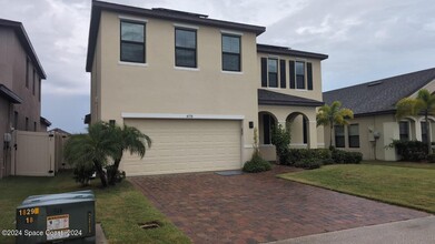 4158 Alligator Flag Cir in West Melbourne, FL - Foto de edificio - Building Photo