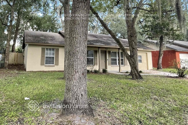 320 San Lanta Cir in Sanford, FL - Foto de edificio - Building Photo