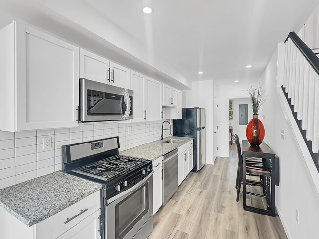 1120 Nanticoke St in Baltimore, MD - Building Photo - Building Photo