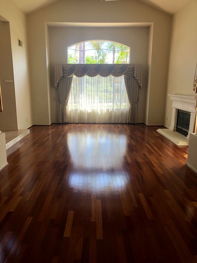 1866 Gamay Terrace in Chula Vista, CA - Building Photo - Building Photo