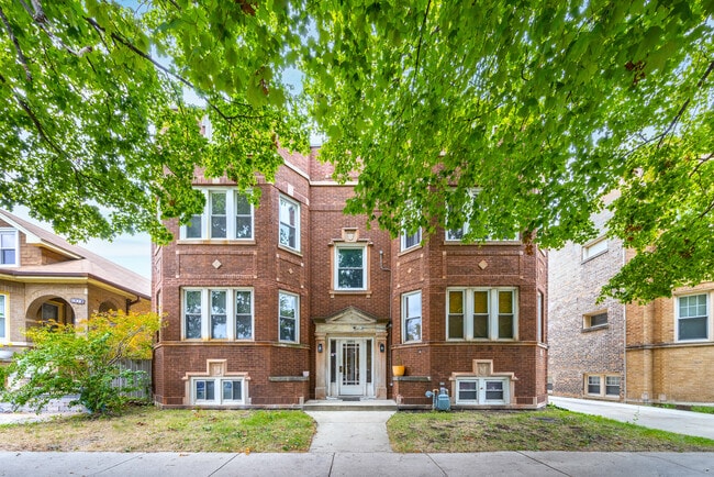 1406 S 59th Ct in Cicero, IL - Building Photo - Building Photo