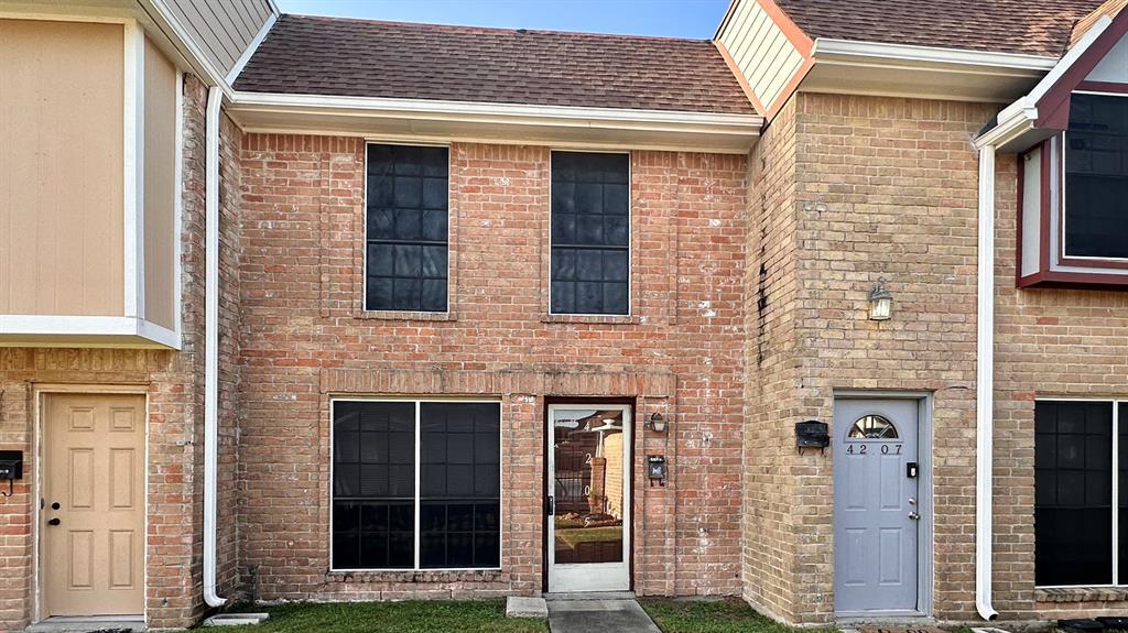 4205 Benard Ct in Pasadena, TX - Building Photo