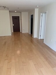 950 Massachusetts Ave, Unit 2L in Cambridge, MA - Building Photo - Building Photo