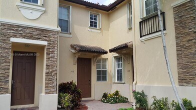 1398 NE 33rd Ave in Homestead, FL - Building Photo - Building Photo