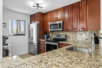 10152 S Ocean Dr, Unit 219B in Jensen Beach, FL - Building Photo - Building Photo