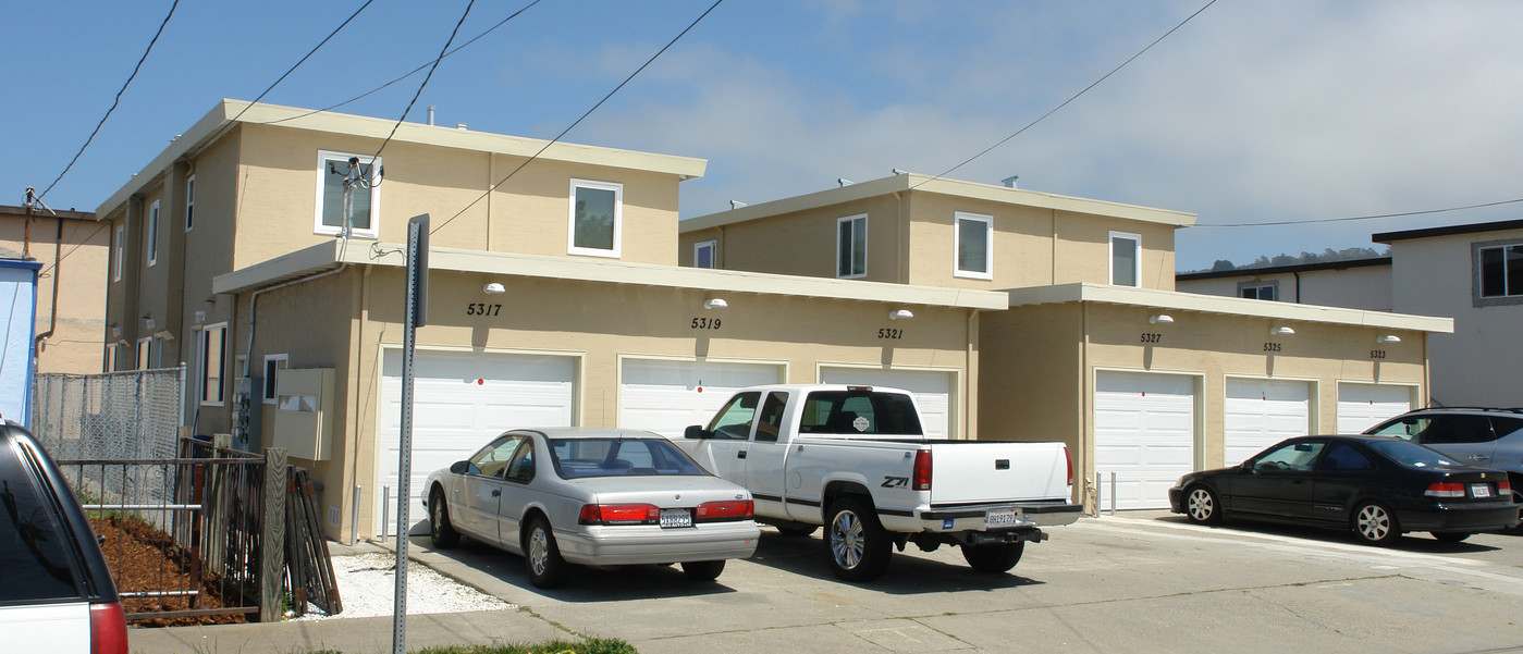 5317 Cypress Ave in El Cerrito, CA - Foto de edificio