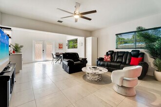 1526 SW 20th Ave in Fort Lauderdale, FL - Building Photo - Building Photo