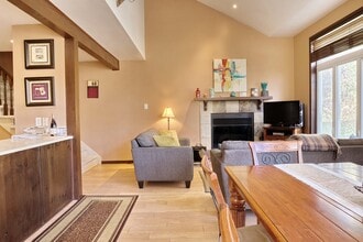 1691 Chem. du Golf in Mont-tremblant, QC - Building Photo - Building Photo