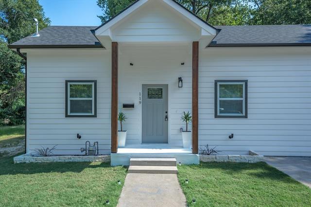 119 Randolph St in Sulphur Springs, TX - Building Photo - Building Photo