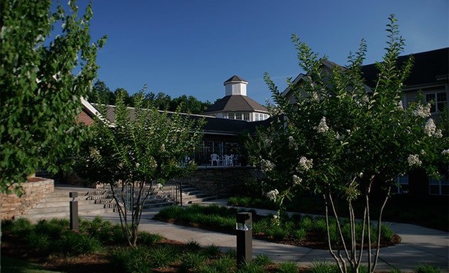 Regency Pointe Senior Living in Rainbow City, AL - Building Photo - Building Photo