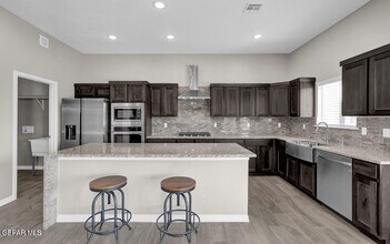 917 Ada Ln in El Paso, TX - Building Photo - Building Photo