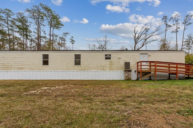 23481 Redwood Dr in Ponchatoula, LA - Building Photo - Building Photo