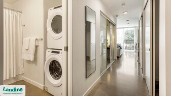 2301 E Union St in Seattle, WA - Building Photo