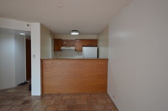 60 N Beretania St in Honolulu, HI - Building Photo - Building Photo