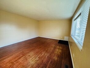 5756 S 2700 W, Unit Duplex Apartment 5756 in Roy, UT - Building Photo - Building Photo