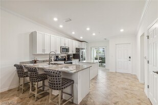43051 Greenway Blvd in Punta Gorda, FL - Building Photo