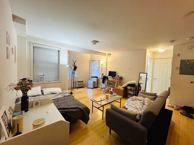 461 Park Dr, Unit 403