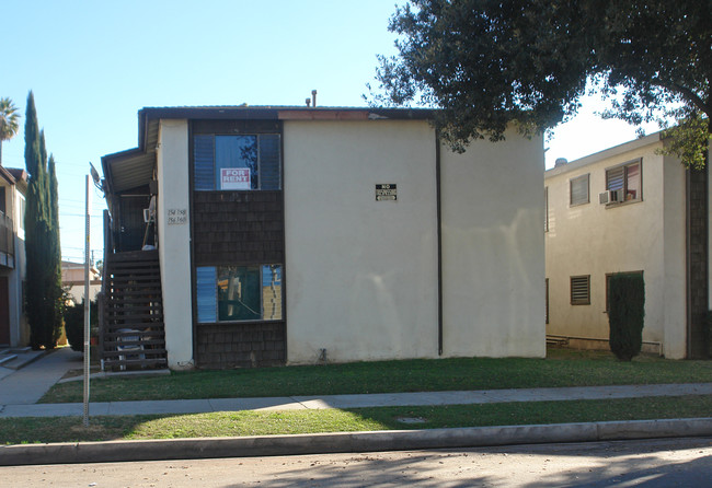 154-160 N Grandview Ave in Covina, CA - Building Photo - Building Photo