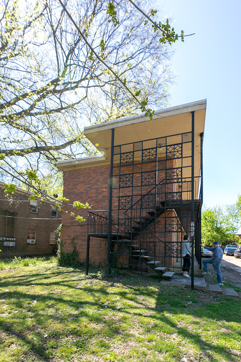 265 N Bellevue Blvd in Memphis, TN - Building Photo