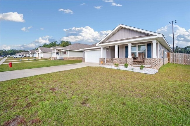 6134 Stream Bank Dr in Theodore, AL - Building Photo - Building Photo