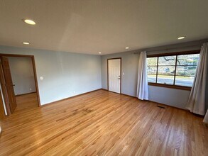 610 Liberty St SE in Salem, OR - Building Photo - Building Photo