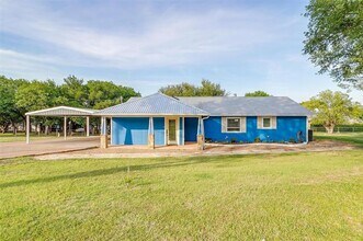 520 Deer Trail in Gordon, TX - Building Photo - Building Photo