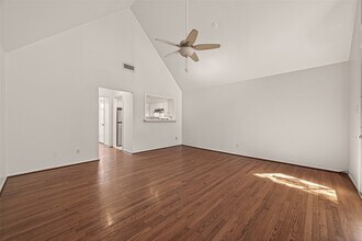 615 Kipling St in Houston, TX - Building Photo - Building Photo