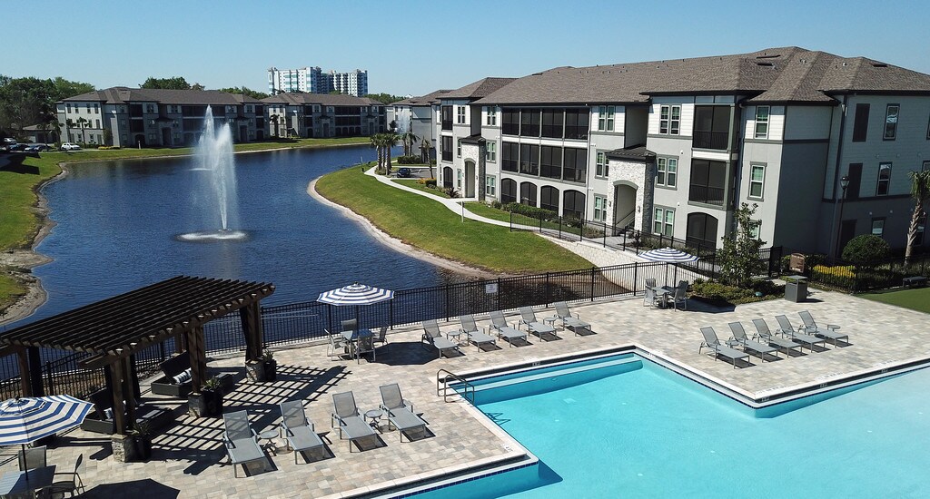 Lantower Grande Pines Apartments Orlando, FL Apartments For Rent