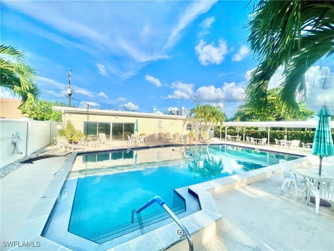 property at 573 Cape Florida Ln