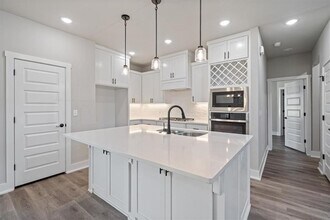 7002 SW Basswood Ave in Bentonville, AR - Building Photo - Building Photo