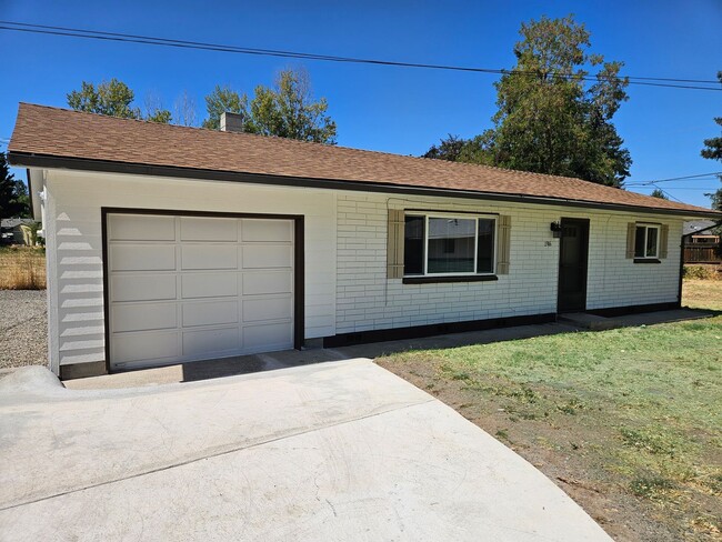 property at 1946 Marsh Ln
