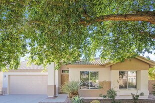3430 N Saffron in Mesa, AZ - Building Photo