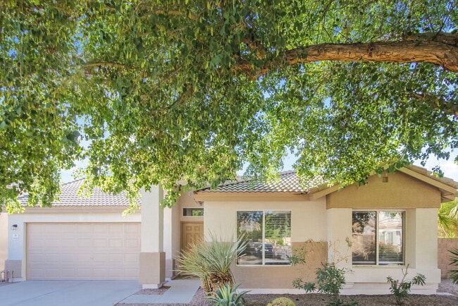 property at 3430 N Saffron