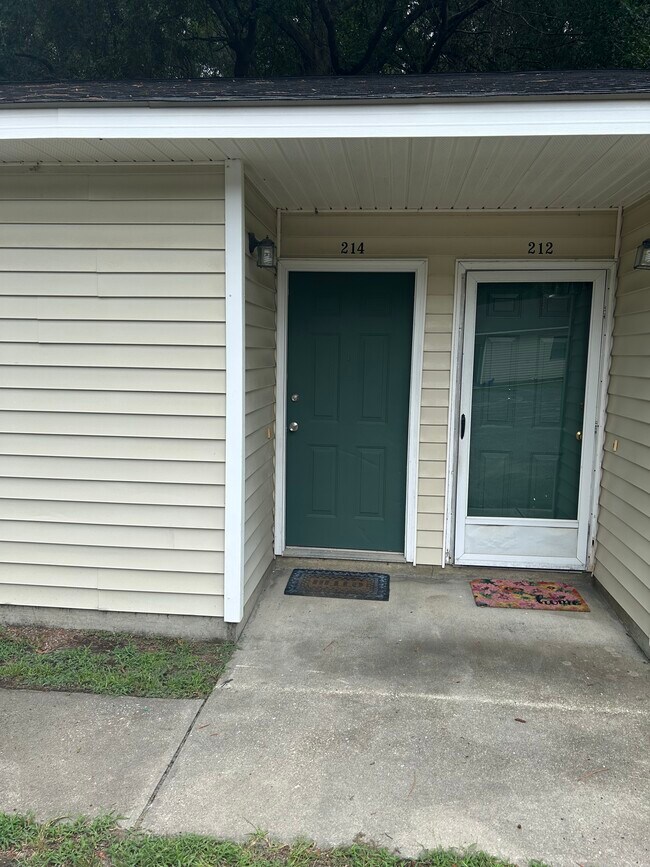 214 Hudson Dr, Unit 14