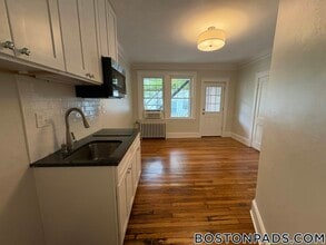 22 Chiswick Rd, Unit 5 in Boston, MA - Foto de edificio - Building Photo