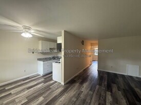 4352 Sunray Rd in Dayton, OH - Building Photo