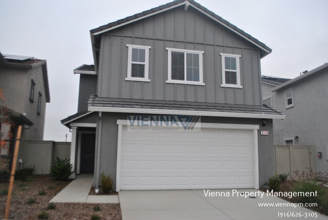 8144 Whippersnapper Wy in Roseville, CA - Building Photo - Building Photo